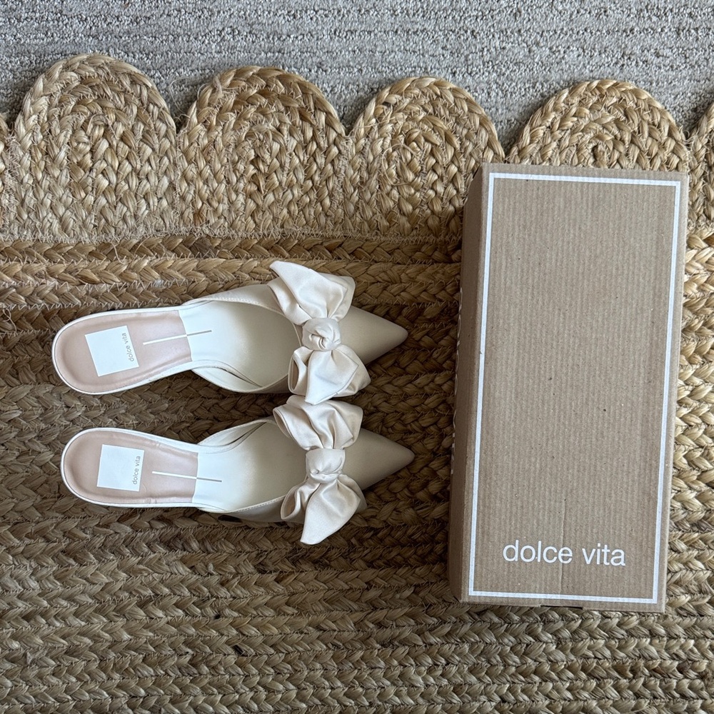 Dolce Vita Cream Bow Mules